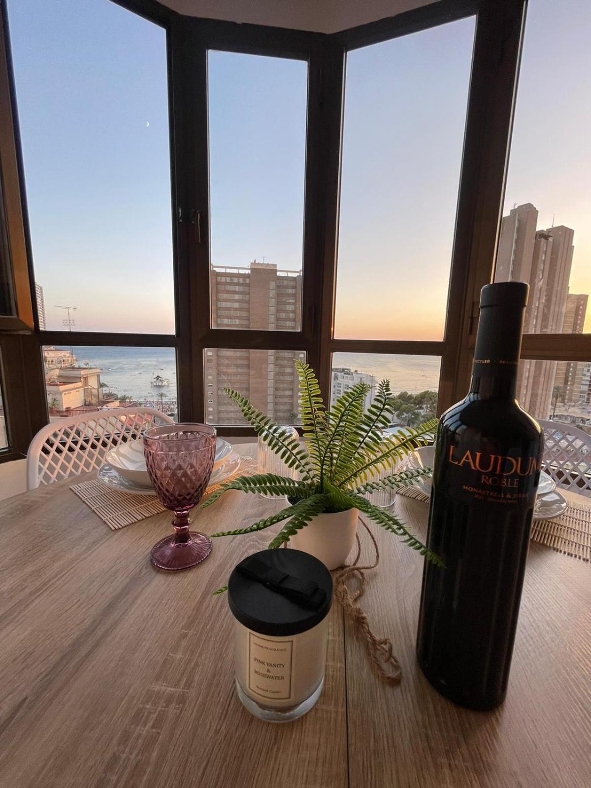 Suite Panoramic Benidorm Exteriör bild