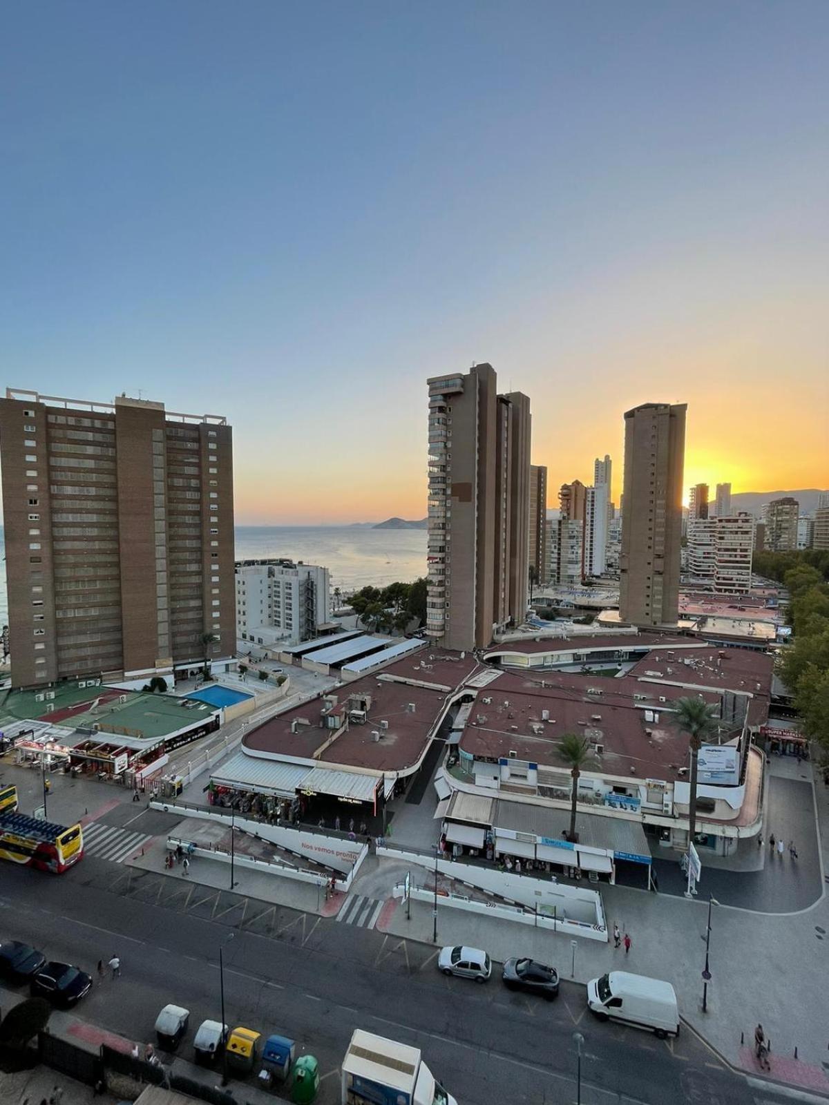 Suite Panoramic Benidorm Exteriör bild